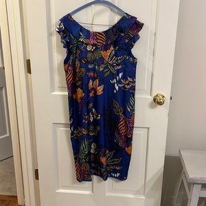 Beautiful 100% silk dress.